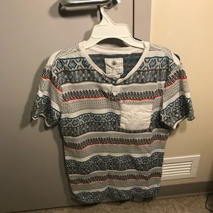Tribal patterned PacSun T-shirt  medium barelyworn